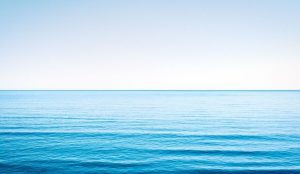 青い海の写真